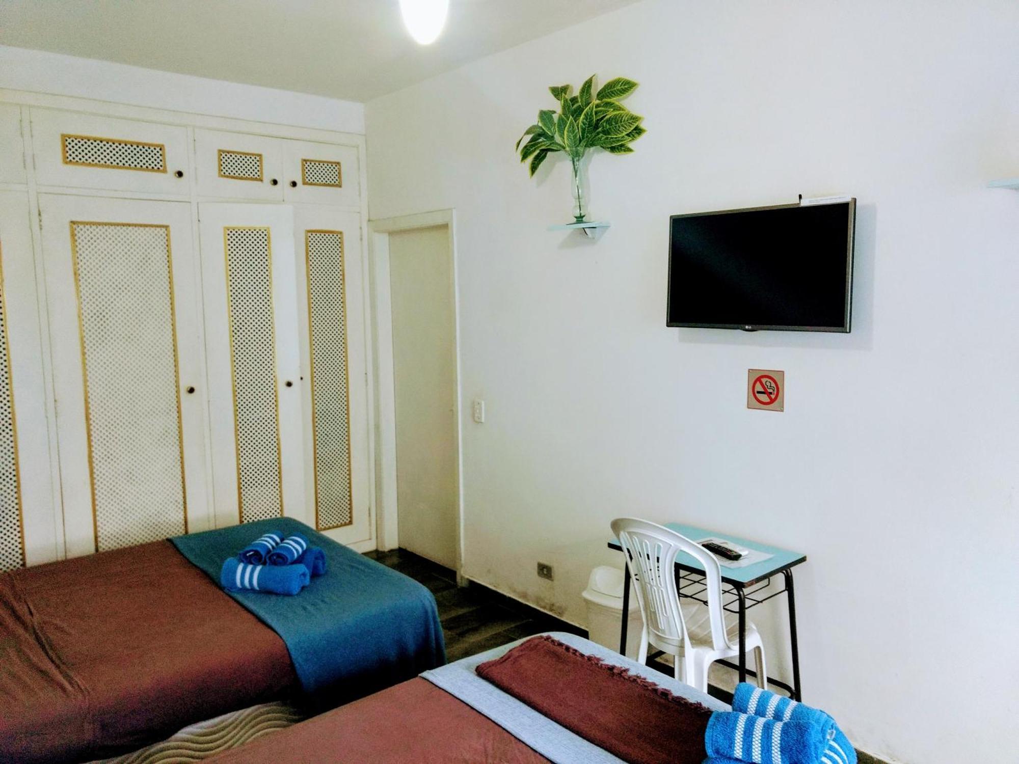 Pousada Eldorado Guaruja Phòng bức ảnh